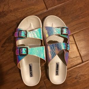 New never worn size 9 sandals